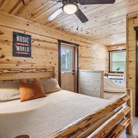 Music Row Cabin Starkeytown Екстериор снимка
